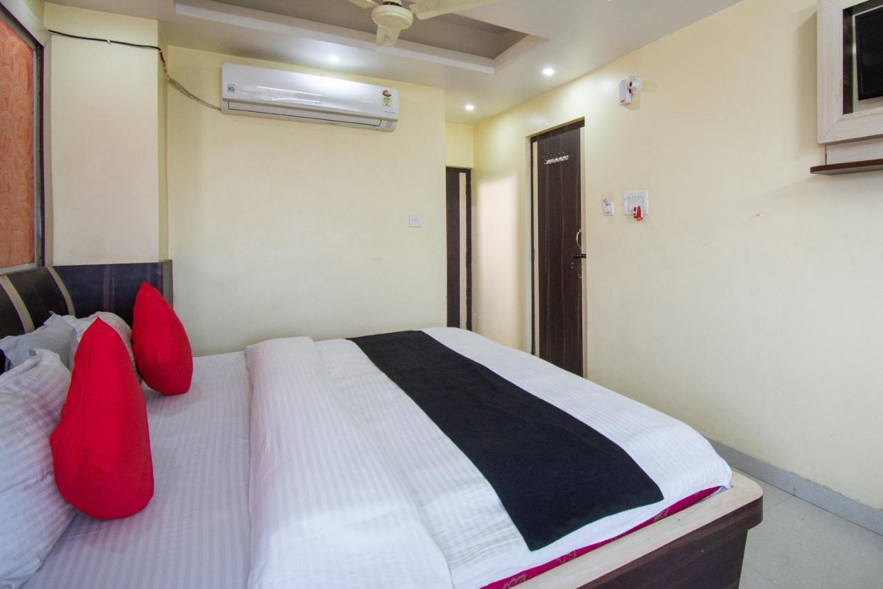 Capital O 67892 Hotel Sujata Tarapith Exterior photo