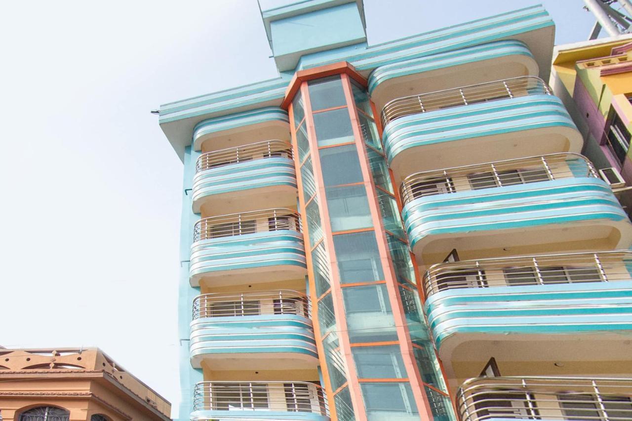 Capital O 67892 Hotel Sujata Tarapith Exterior photo